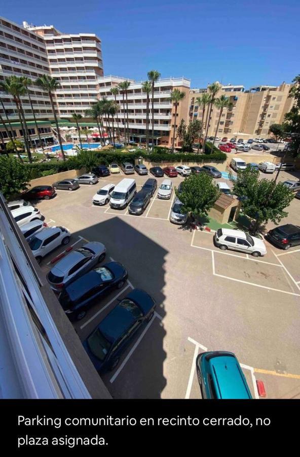 Apartamento Paseo Maritimo De Playamar Torremolinos Bagian luar foto
