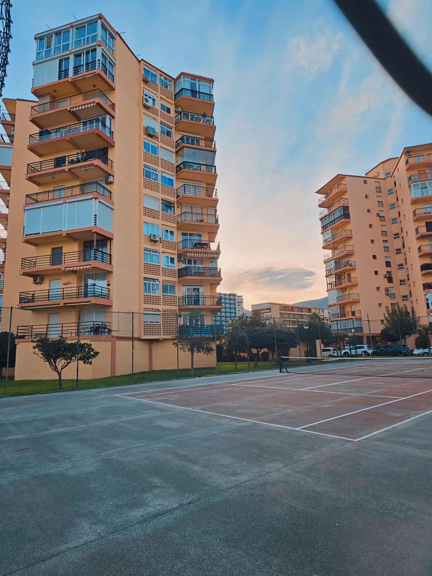 Apartamento Paseo Maritimo De Playamar Torremolinos Bagian luar foto